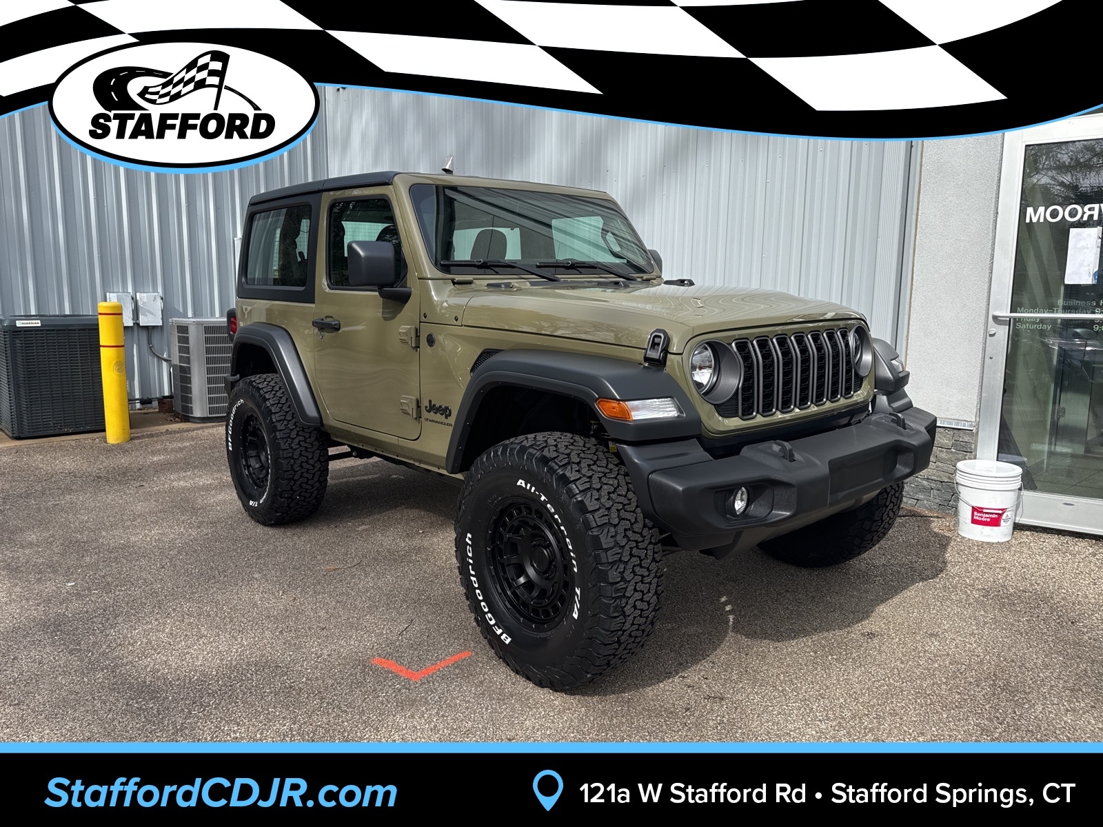 2025 41 Jeep Wrangler 2-DOOR SPORT SUV