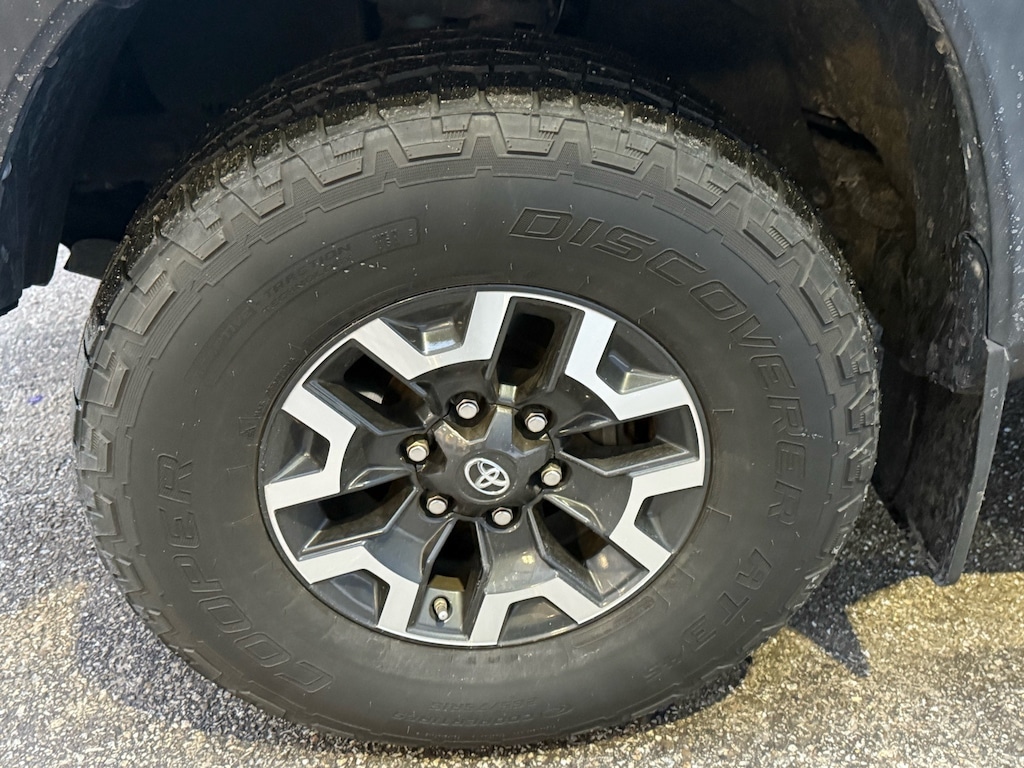 Used 2017 Toyota Tacoma Truck