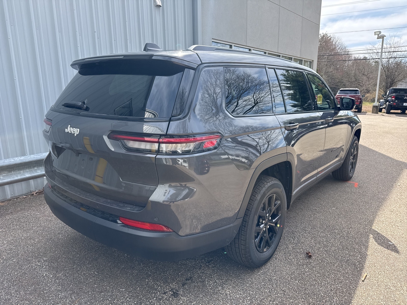2025 Baltic Gray Jeep Grand Cherokee L ALTITUDE X 4X4 4X4 SUV