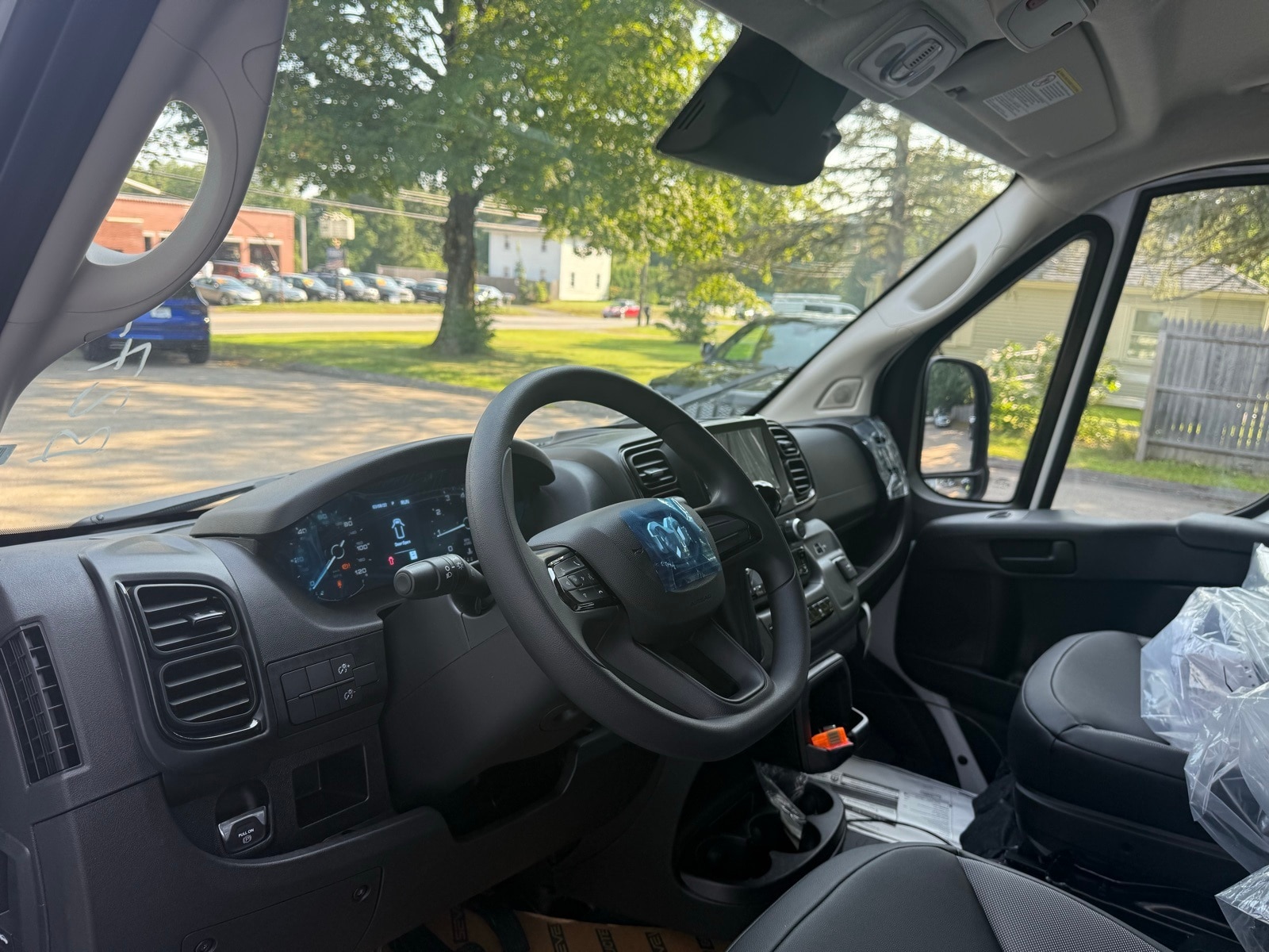 2025 Bright White Ram ProMaster Cargo Van PROMASTER 2500 TRADESMAN CARGO VAN HIGH ROOF 159' FWD Van