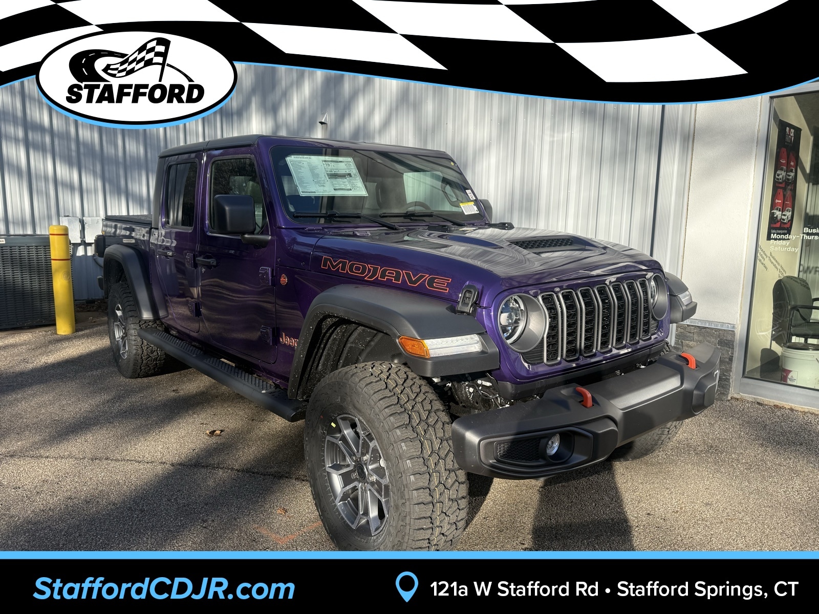 2026 Jeep Gladiator Mojave's photo