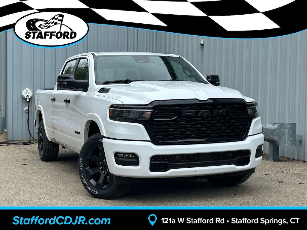 New 2026 Ram 1500 BIG HORN CREW CAB 4X4 6'4 BOX Pickup