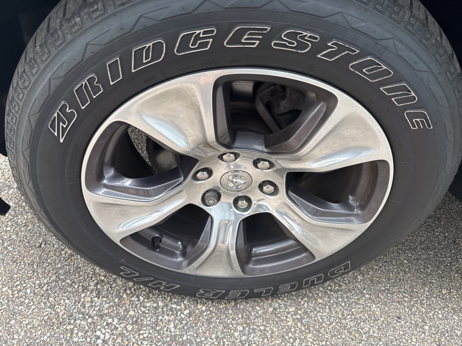 2022 Ram 1500 Laramie photo 4
