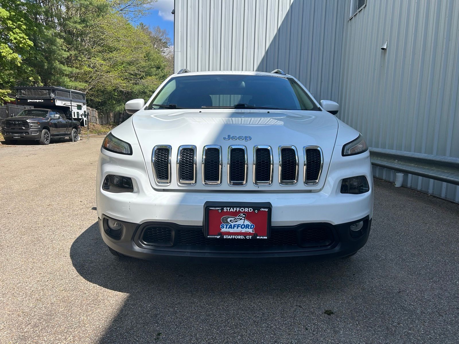 Used 2015 Jeep Cherokee Latitude with VIN 1C4PJMCB2FW675662 for sale in Union, CT