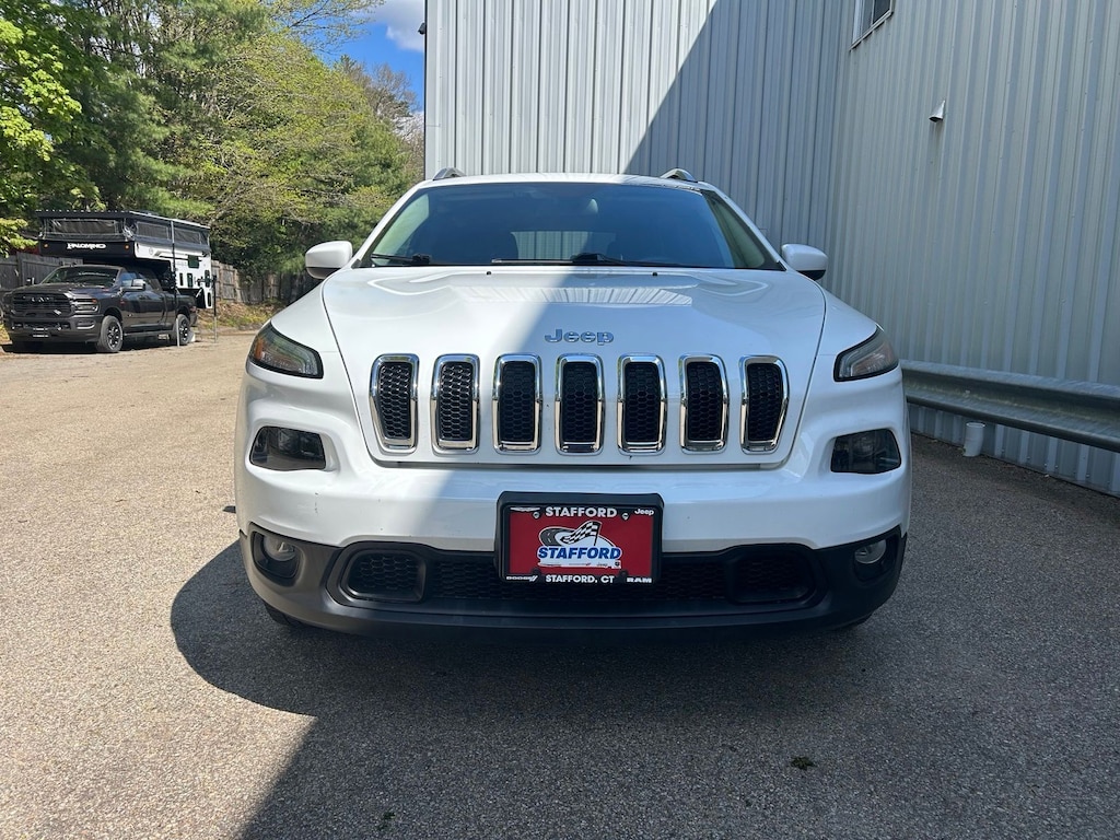 Used 2015 Jeep Cherokee Latitude SUV