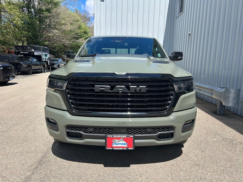 New 2026 Ram 1500 LARAMIE CREW CAB 4X4 5'7 BOX Pickup