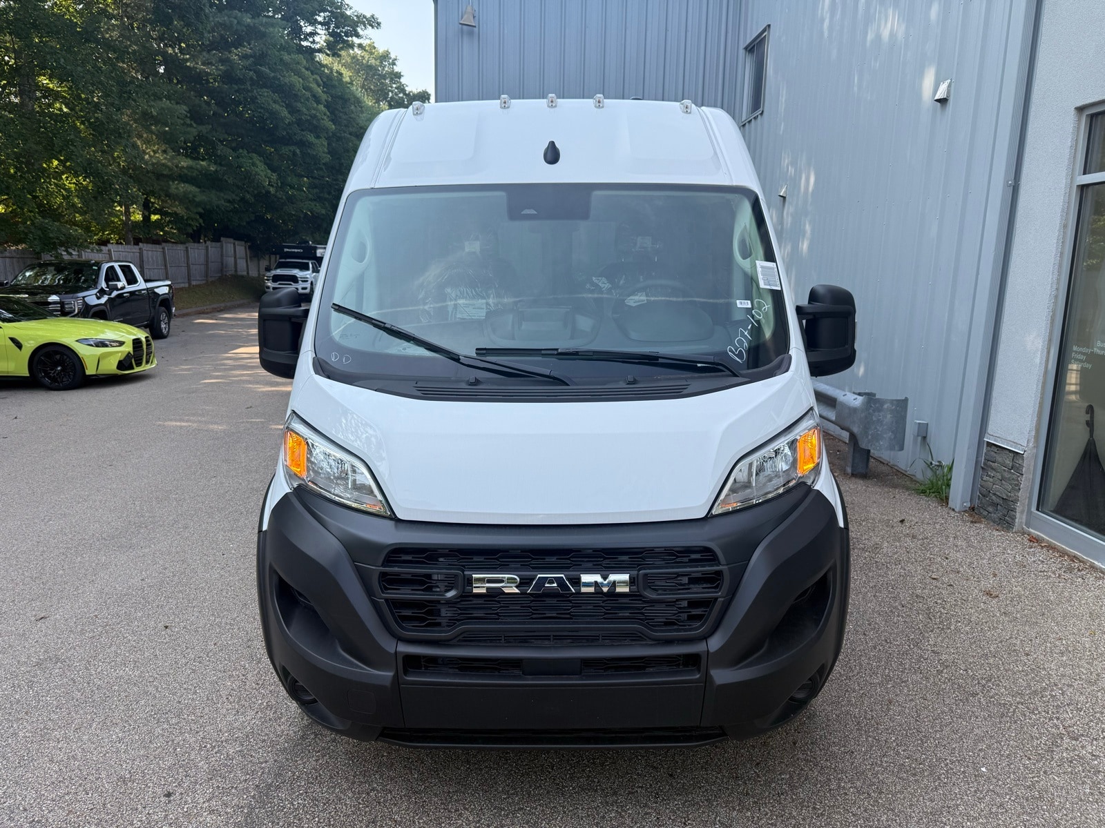 2025 Bright White Ram ProMaster Cargo Van PROMASTER 1500 TRADESMAN CARGO VAN HIGH ROOF 136' FWD Van