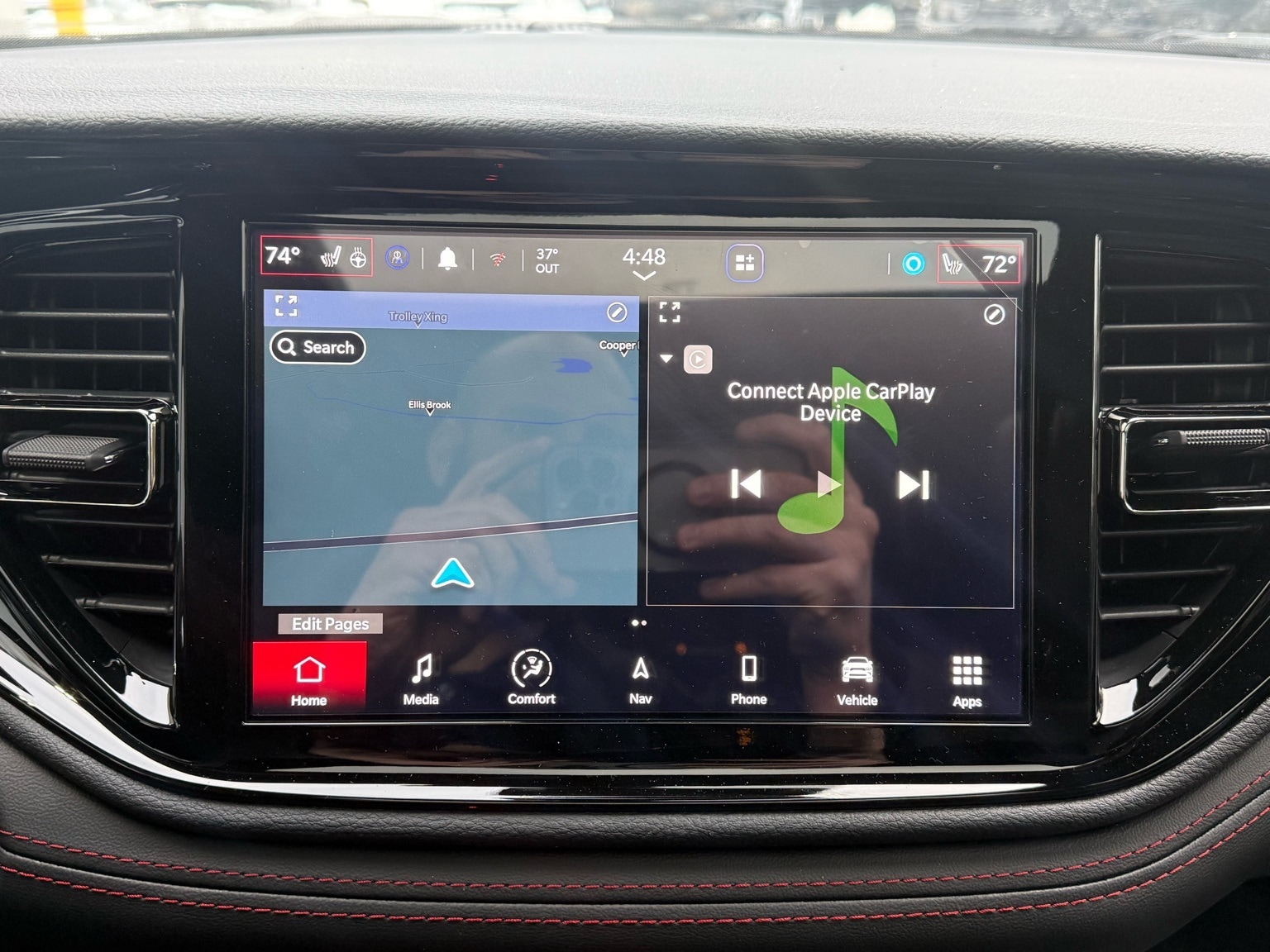 View vehicle photo 7