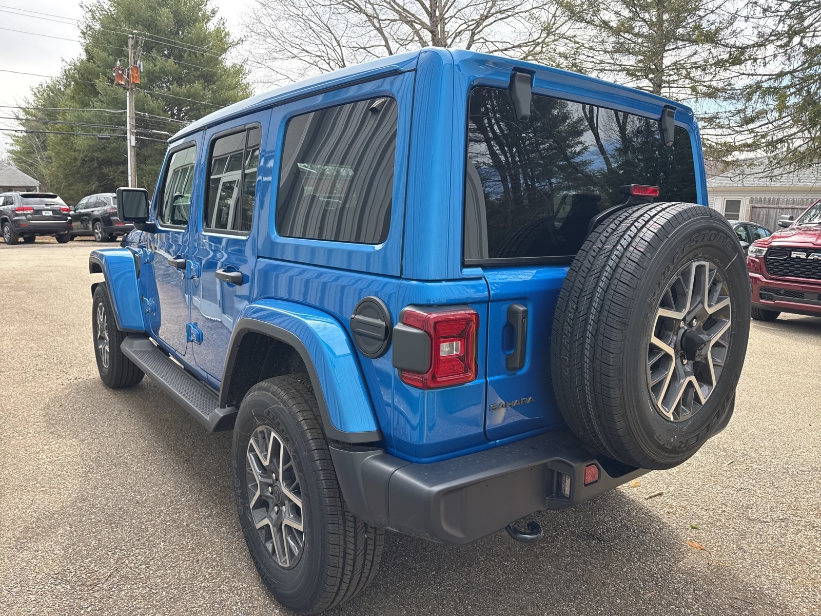 2025 Hydro Blue Pearlcoat Jeep Wrangler 4-DOOR SAHARA 4X4 SUV