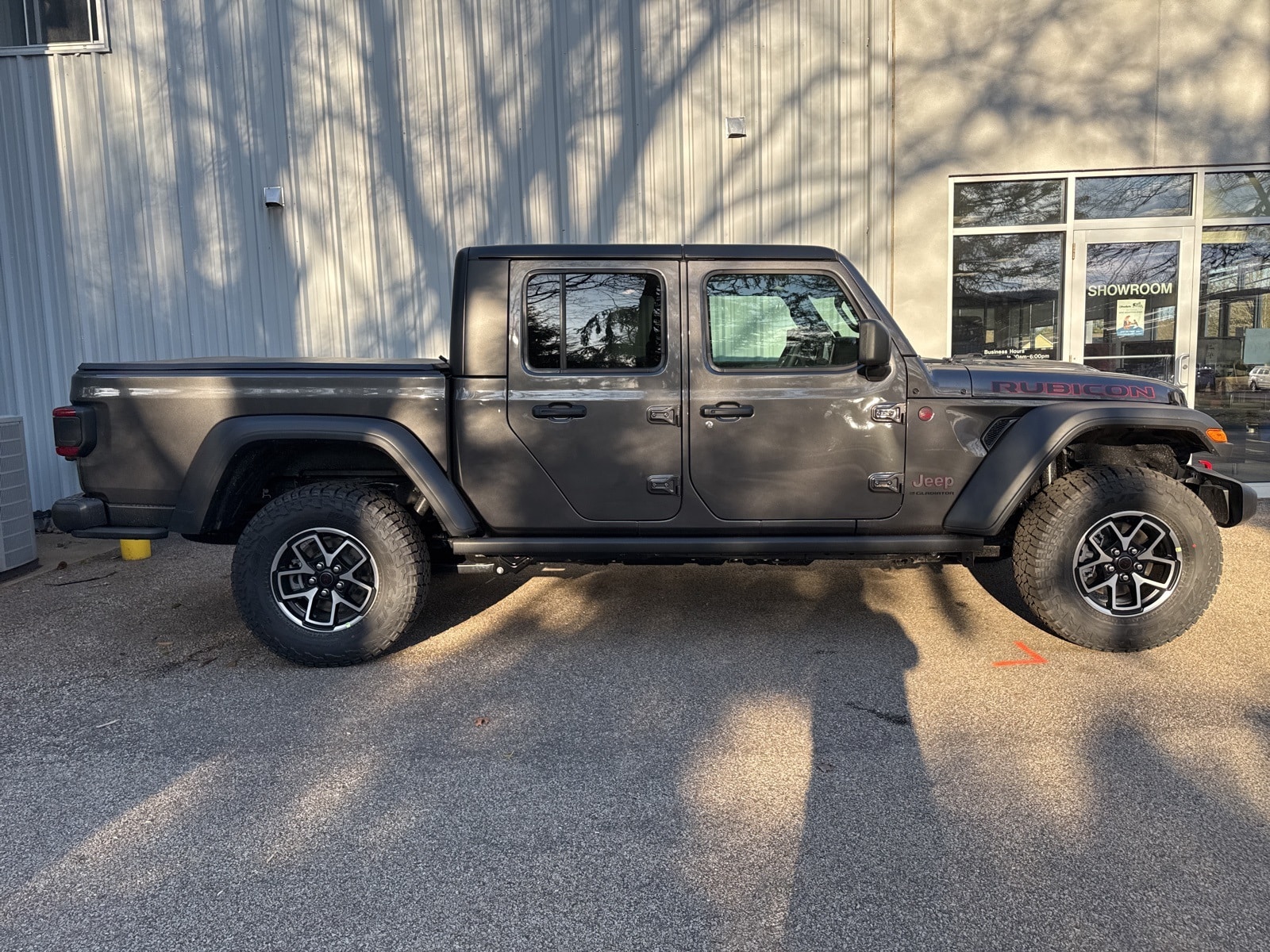 2025 Granite Crystal Jeep Gladiator RUBICON 4X4 4X4 Truck