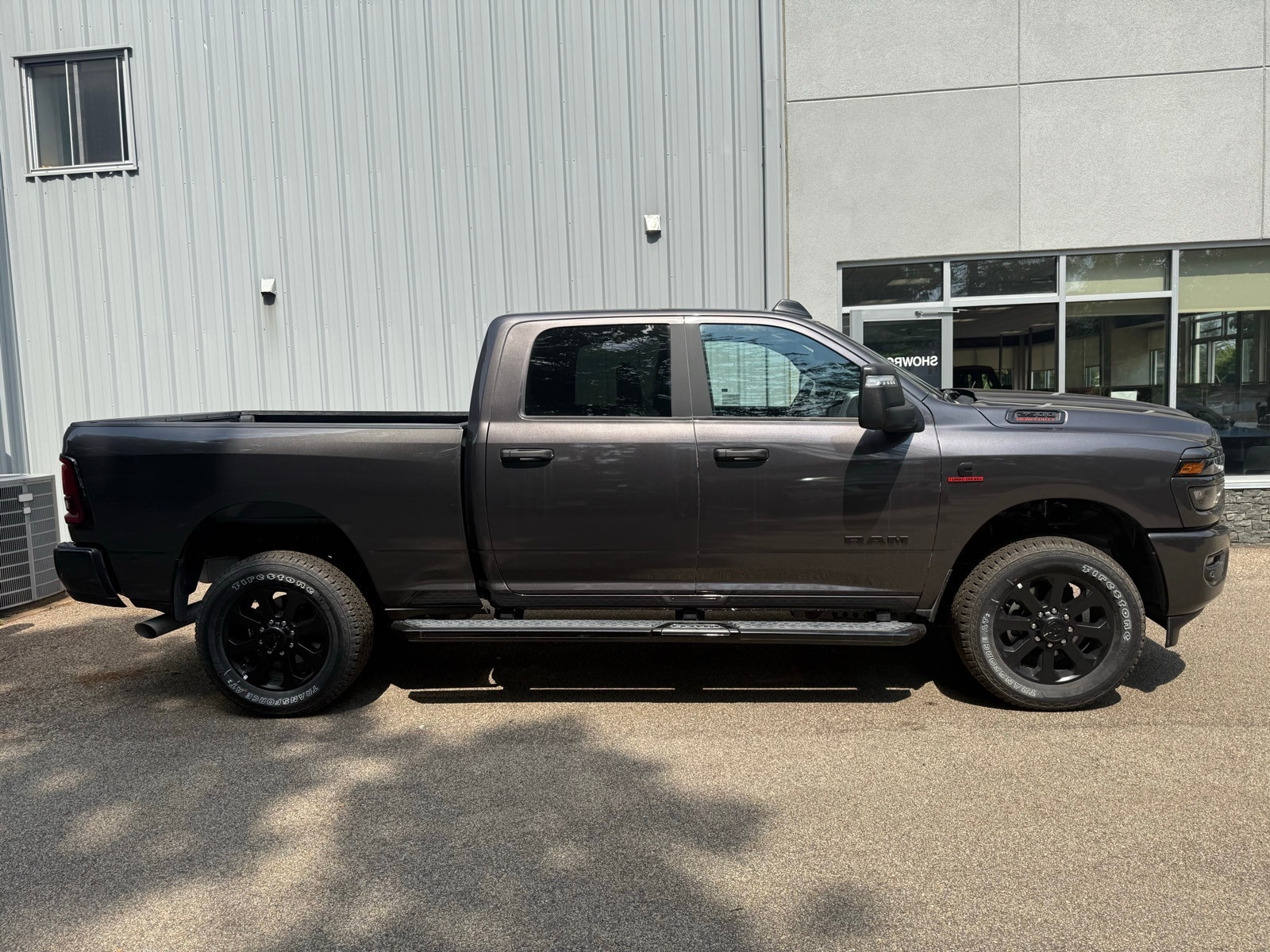 2025 Granite Crystal Ram 2500 BIG HORN CREW CAB 4X4 6'4 BOX 4X4 Truck