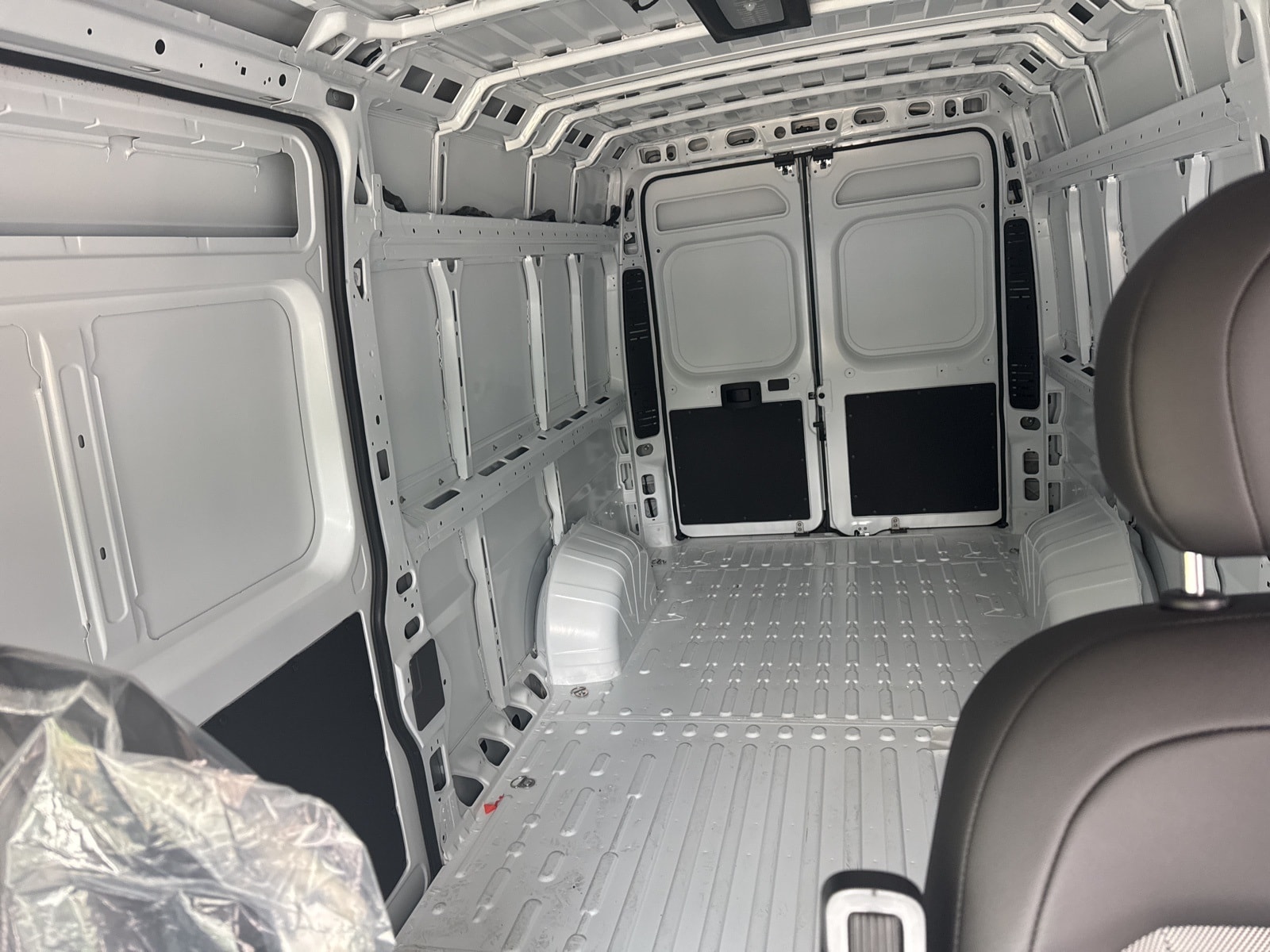 2025 Bright White Ram ProMaster PROMASTER 3500 TRADESMAN CARGO VAN HIGH ROOF 159' FWD Van