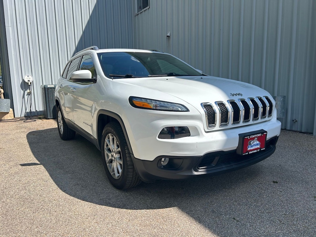 Used 2015 Jeep Cherokee Latitude SUV