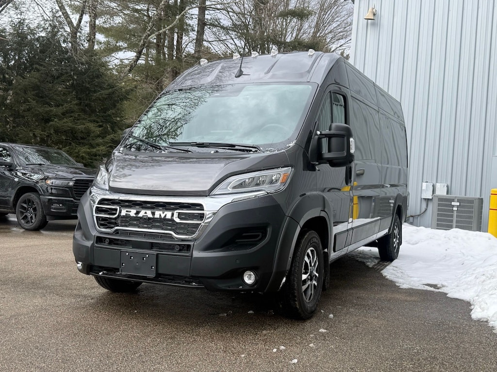 New 2026 Ram ProMaster PROMASTER 3500 SLT CARGO VAN HIGH ROOF 159' WB Cargo Van
