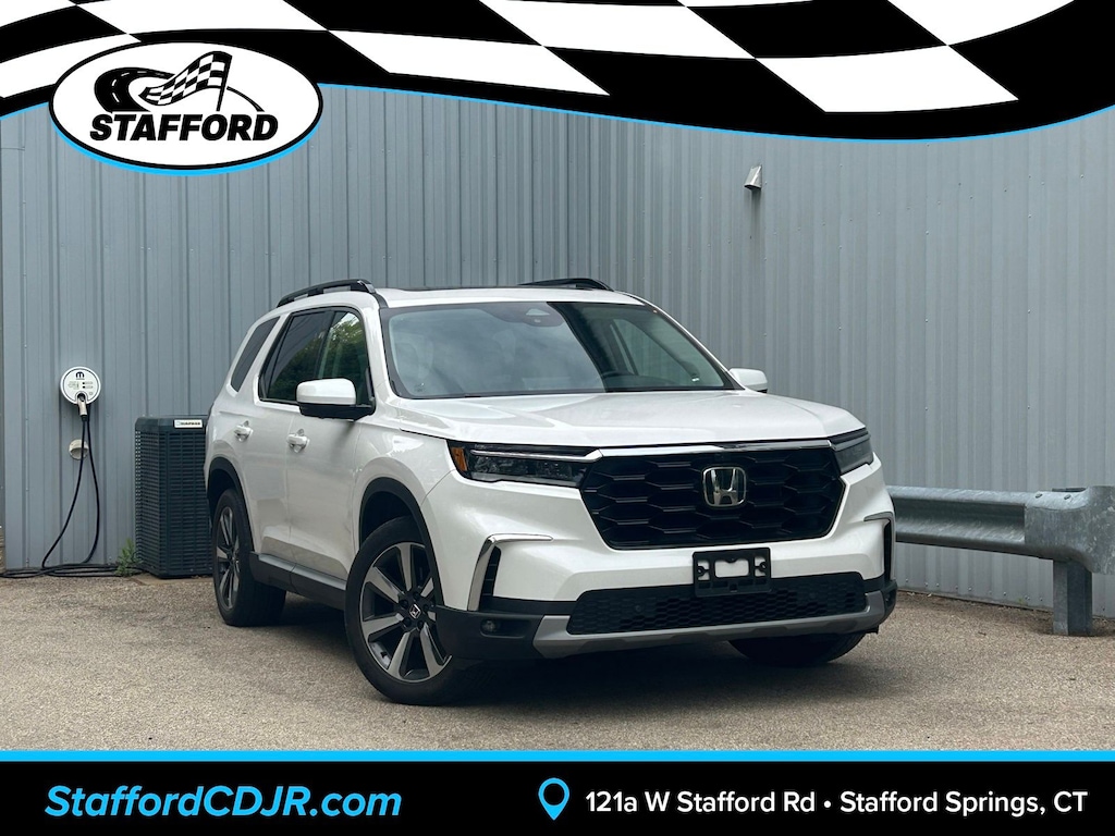 Used 2023 Honda Pilot Elite SUV