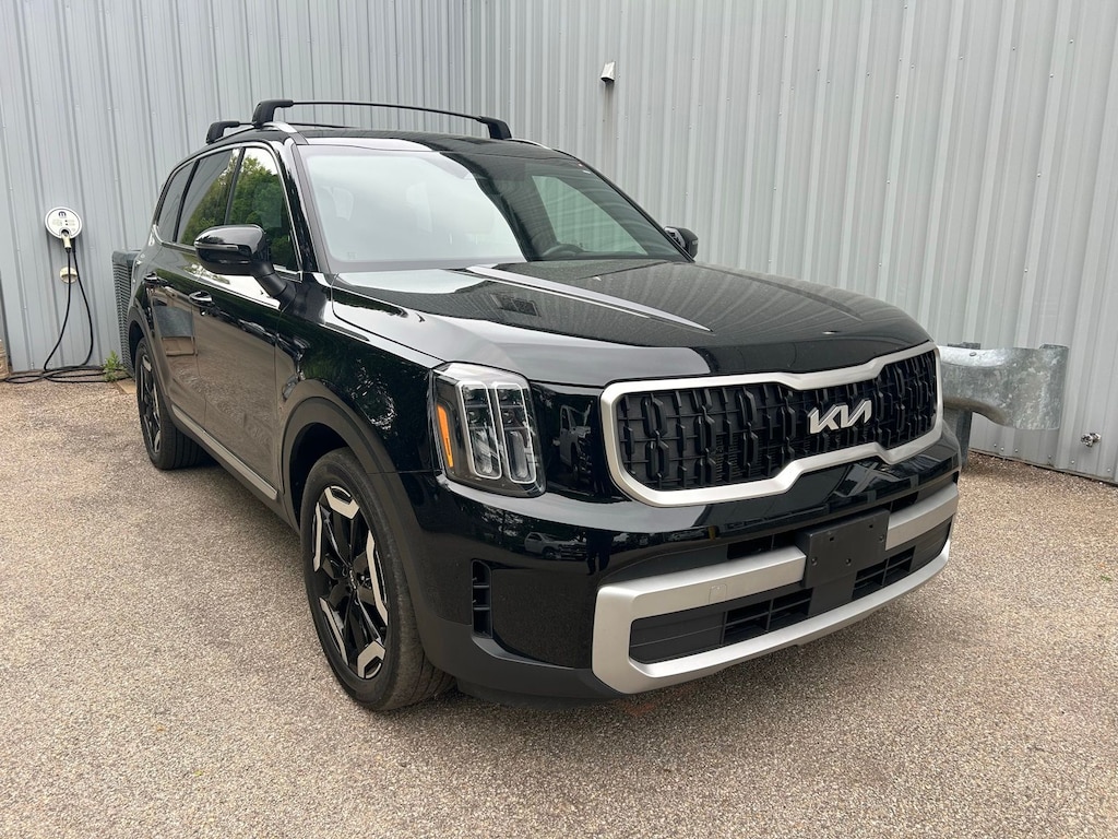 Used 2023 Kia Telluride EX SUV