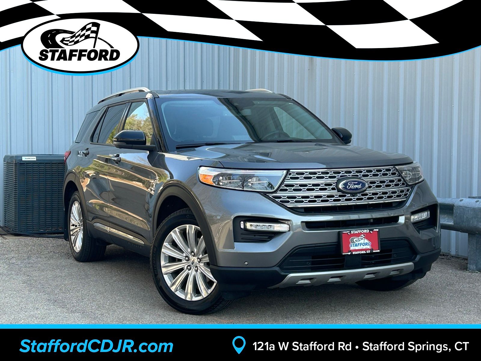 2023 Ford Explorer SUV 