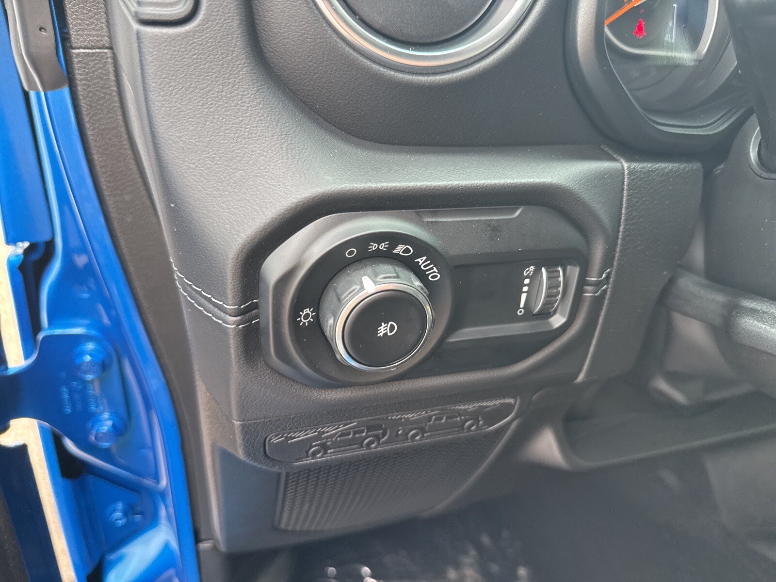 2025 Hydro Blue Pearlcoat Jeep Wrangler 4-DOOR SAHARA 4X4 SUV