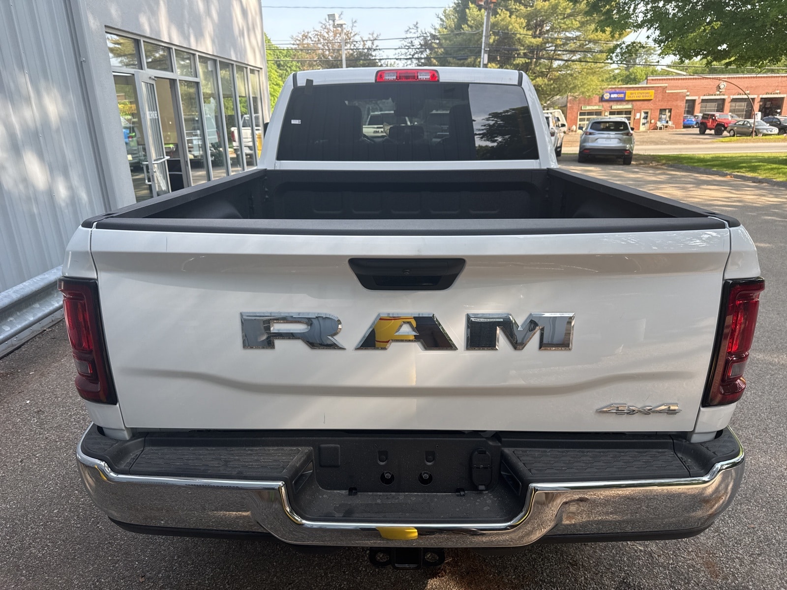 2025 Bright White Ram 2500 TRADESMAN CREW CAB 4X4 6'4 BOX 4X4 Truck