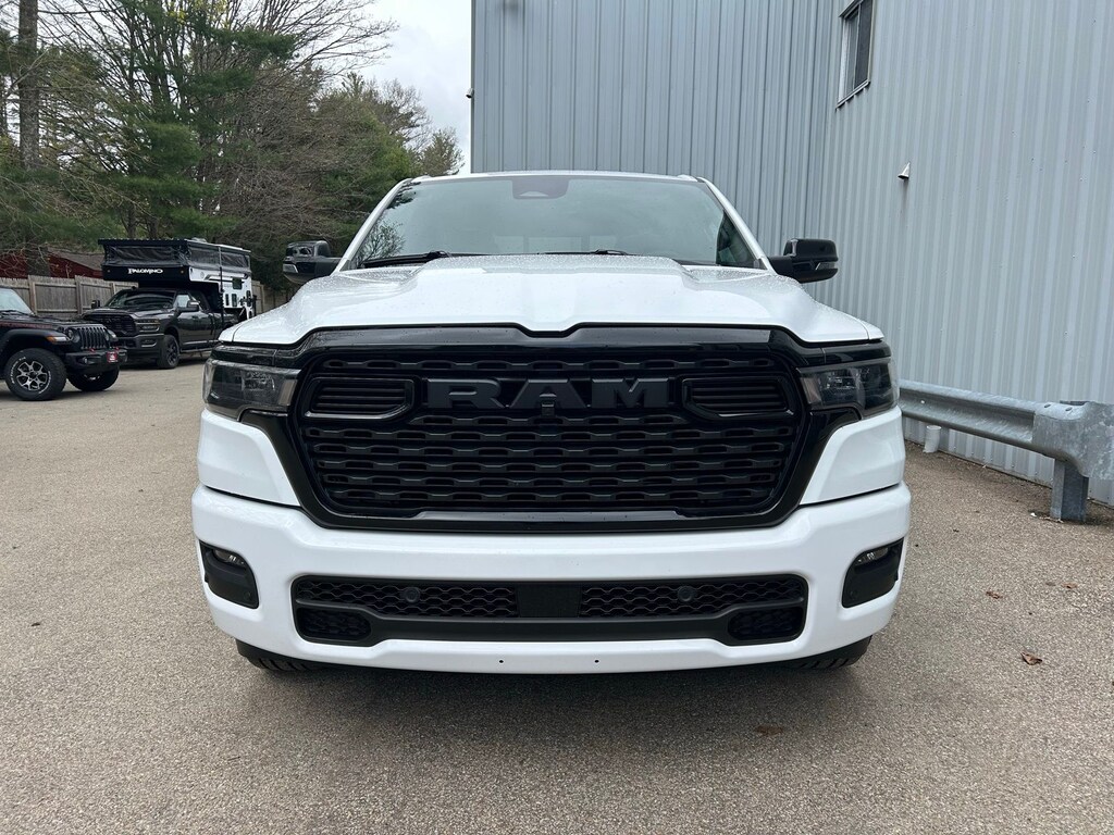 New 2026 Ram 1500 BIG HORN CREW CAB 4X4 6'4 BOX Pickup