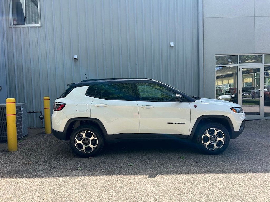 Used 2022 Jeep Compass Trailhawk SUV