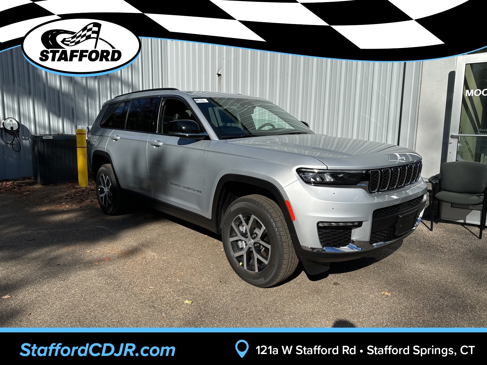 2025 Silver Zynith Jeep Grand Cherokee L LIMITED 4X4 SUV
