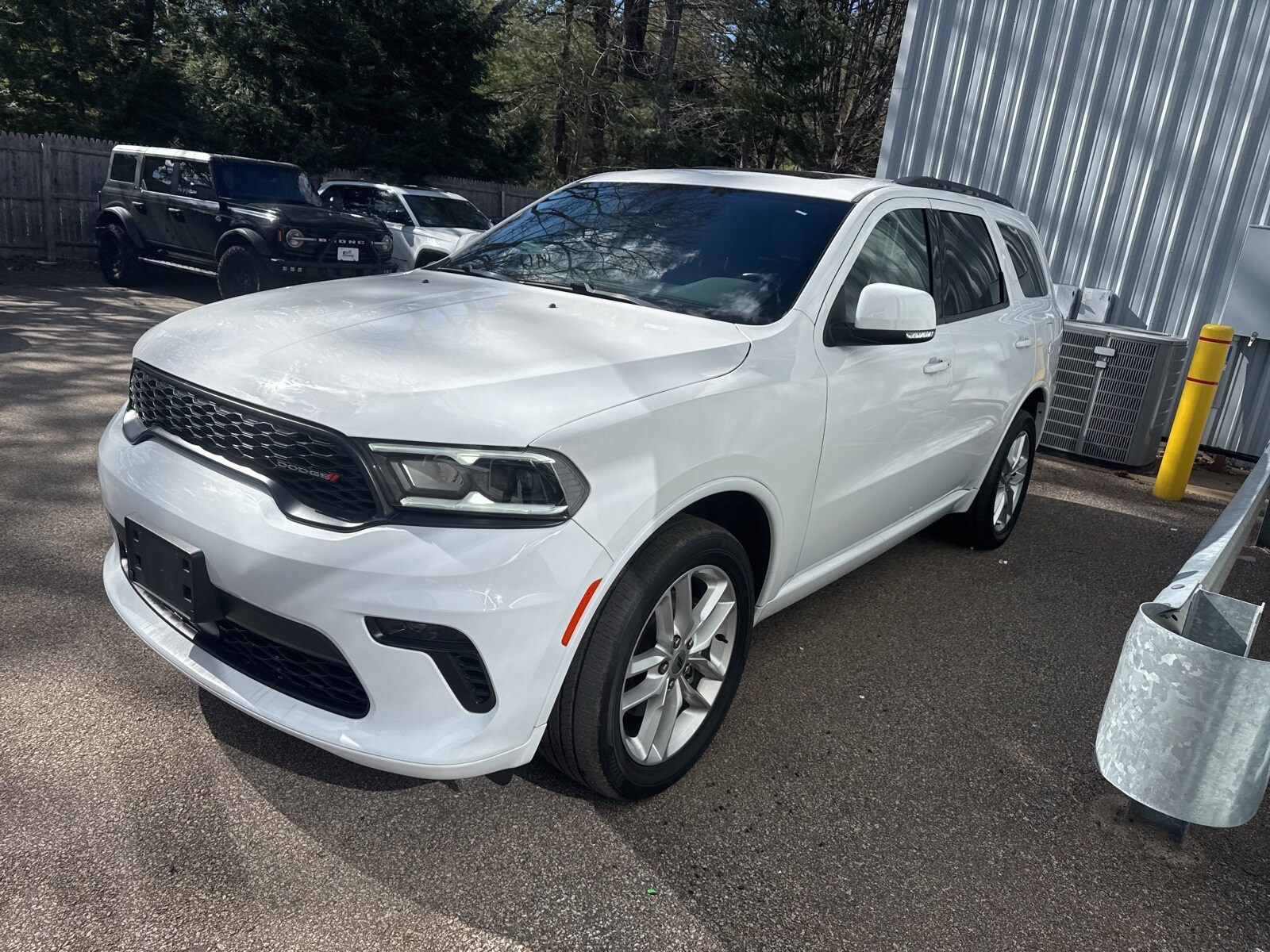 2022 Dodge Durango GT Plus photo 3