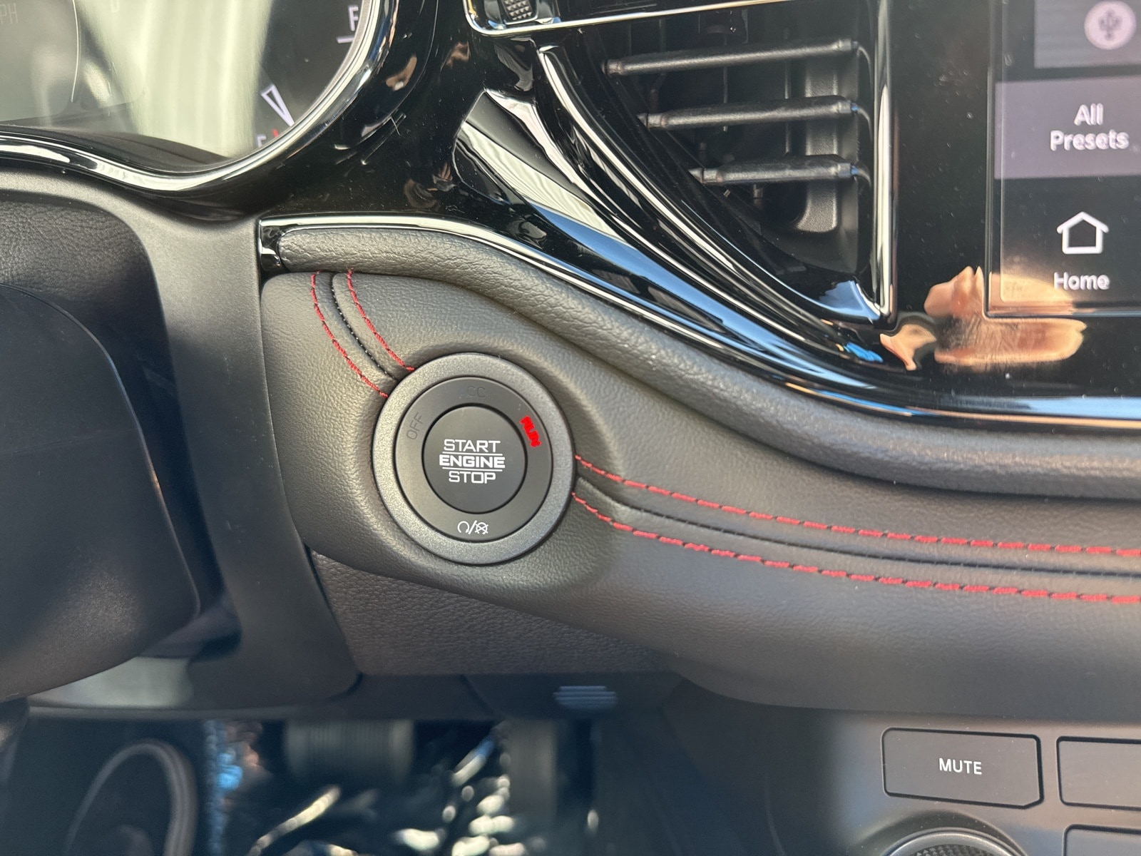 2025 White Knuckle Dodge Durango GT AWD AWD SUV