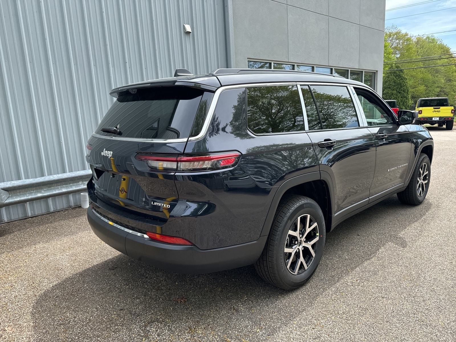 2024 Midnight Sky Jeep Grand Cherokee L LIMITED 4X4 4X4 SUV