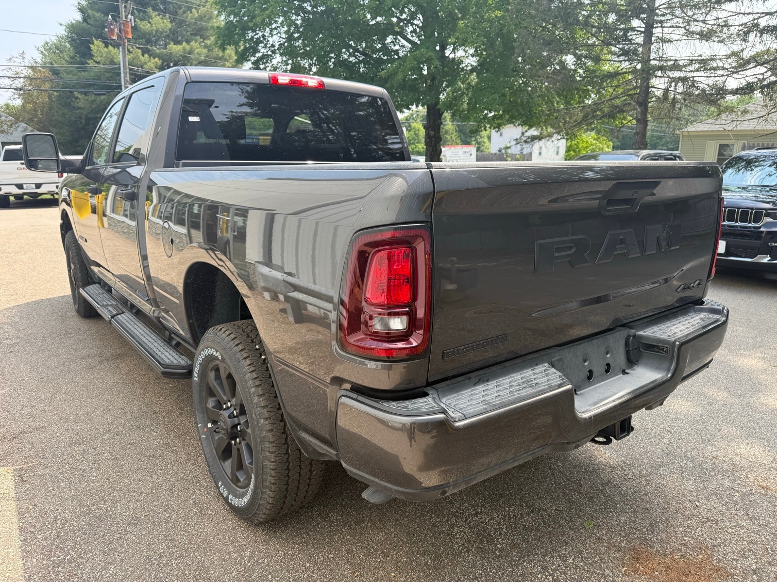 2025 Granite Crystal Ram 2500 BIG HORN CREW CAB 4X4 6'4 BOX 4X4 Truck
