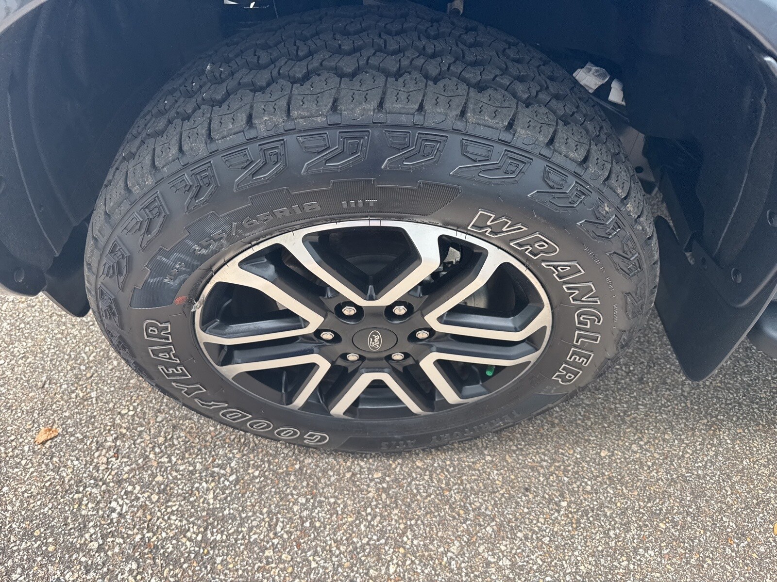 2024 Ford Ranger Lariat photo 4