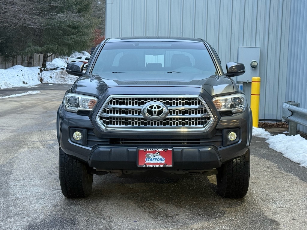 Used 2017 Toyota Tacoma Truck