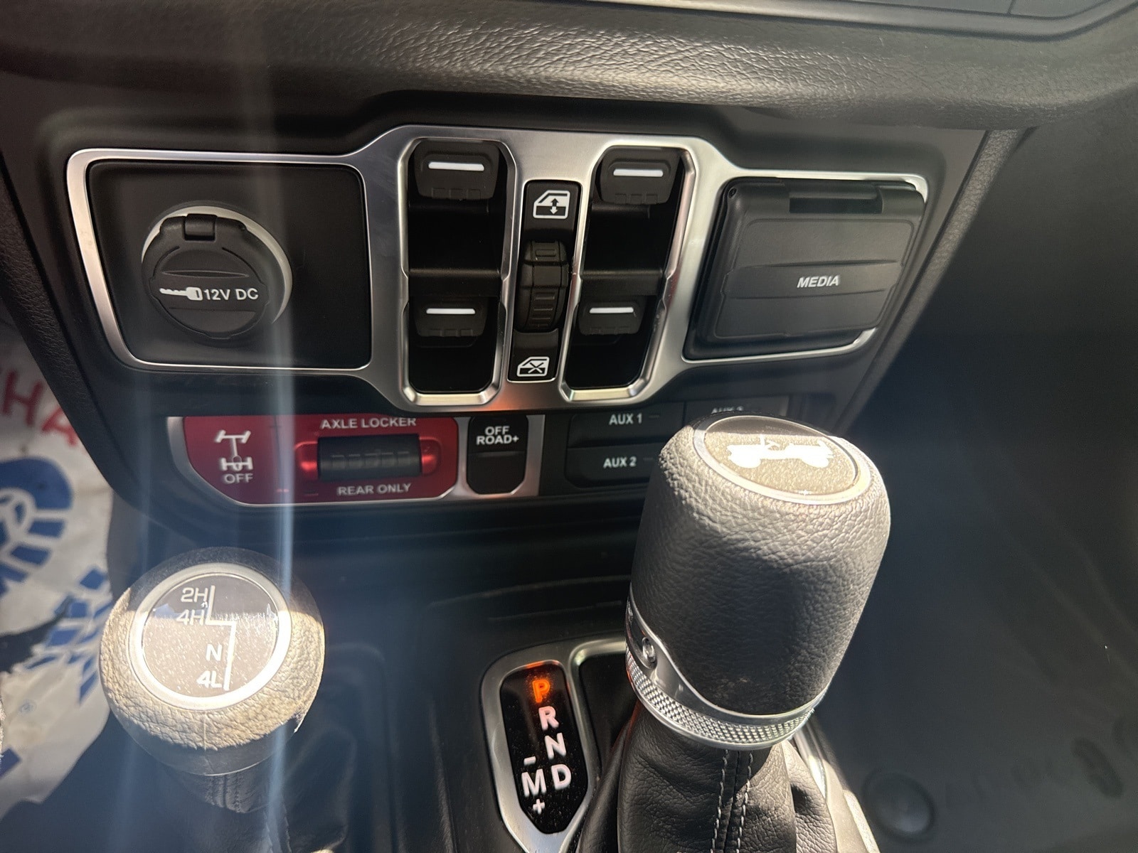 2025 Mojito Jeep Wrangler 4-DOOR WILLYS 4X4 SUV