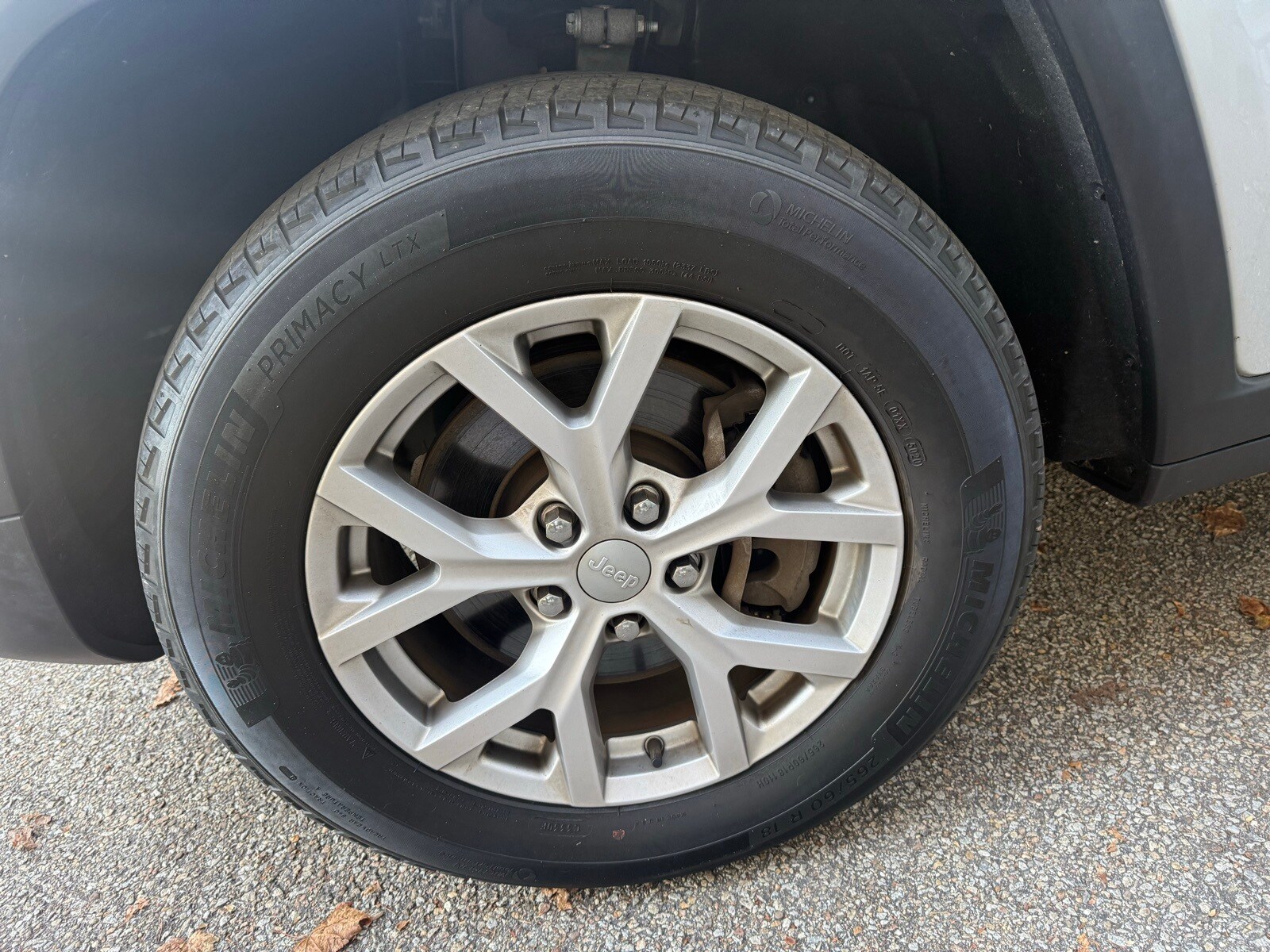 2021 Jeep Grand Cherokee Limited photo 3