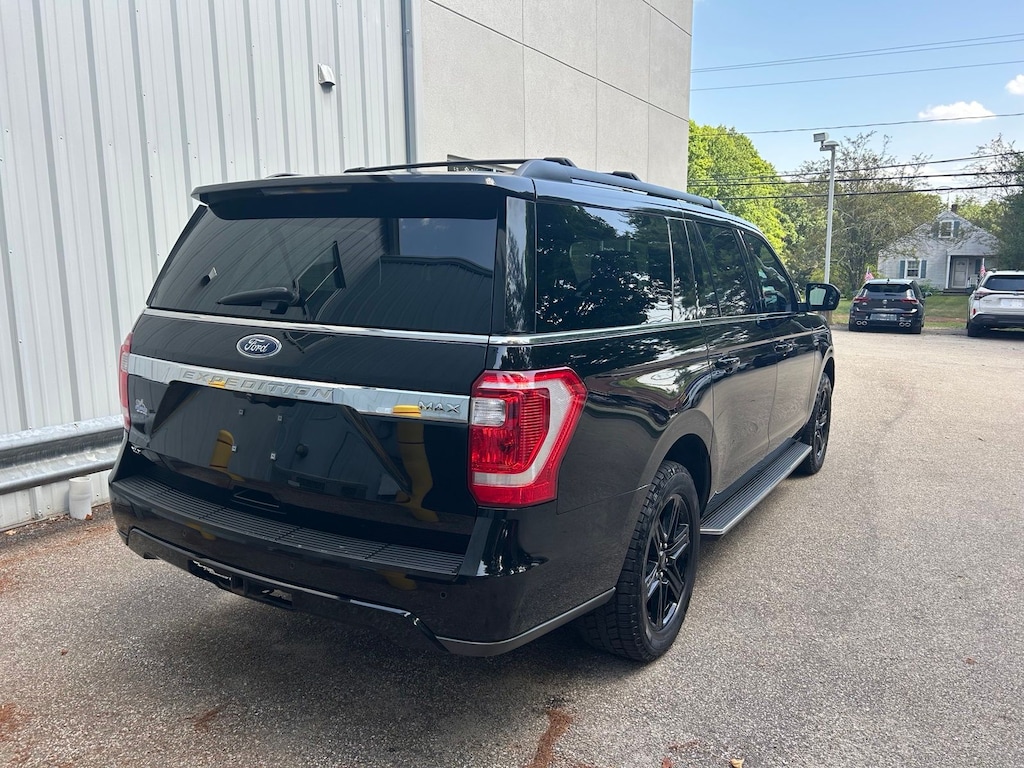 Used 2021 Ford Expedition Max XLT SUV
