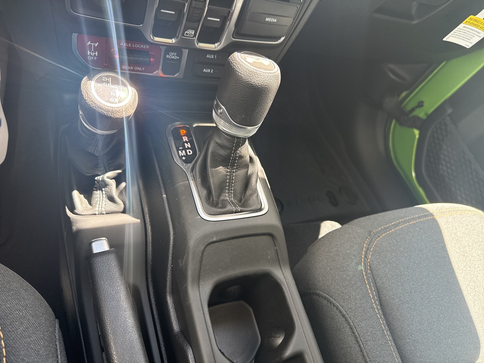 2025 Mojito Jeep Wrangler 4-DOOR WILLYS 4X4 SUV