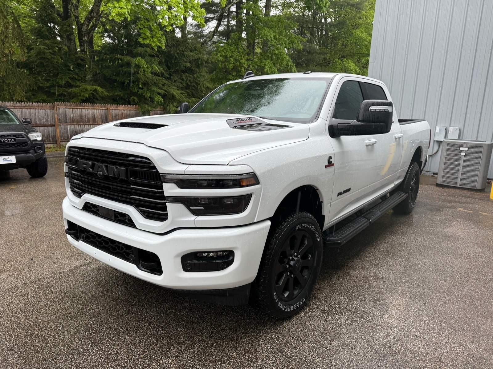 2025 Bright White Ram 3500 LARAMIE CREW CAB 4X4 6'4 BOX 4X4 Truck
