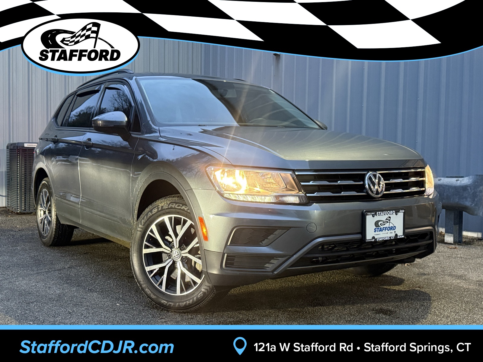 2021 Volkswagen Tiguan S's photo