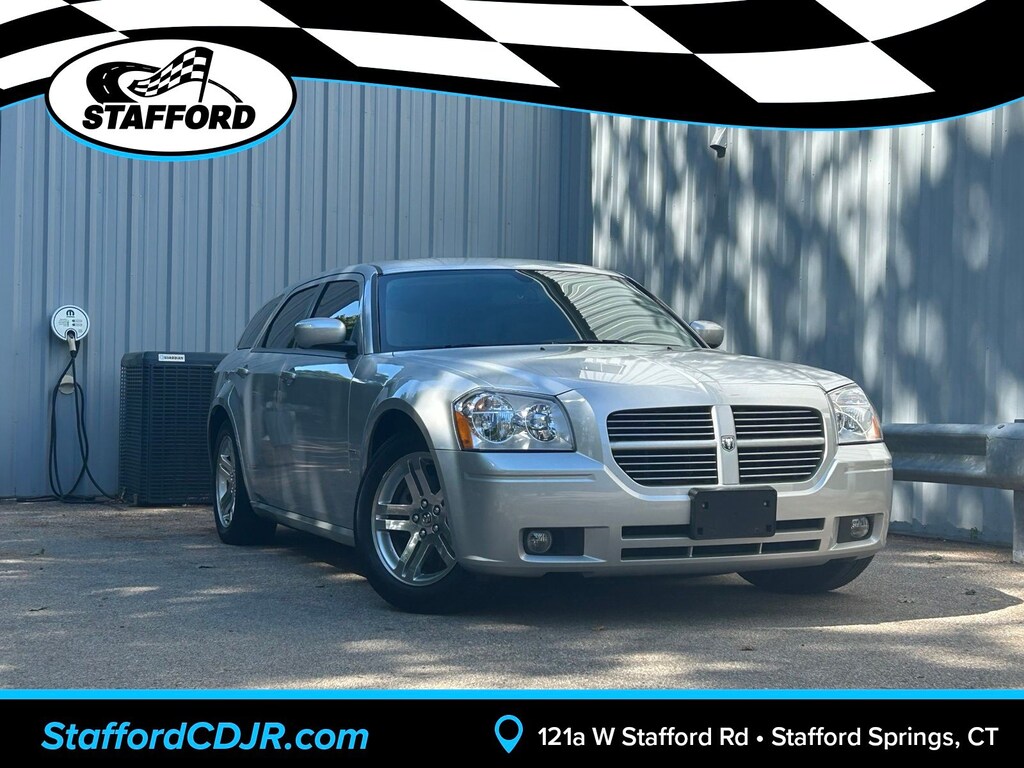 Used 2005 Dodge Magnum R/T Wagon