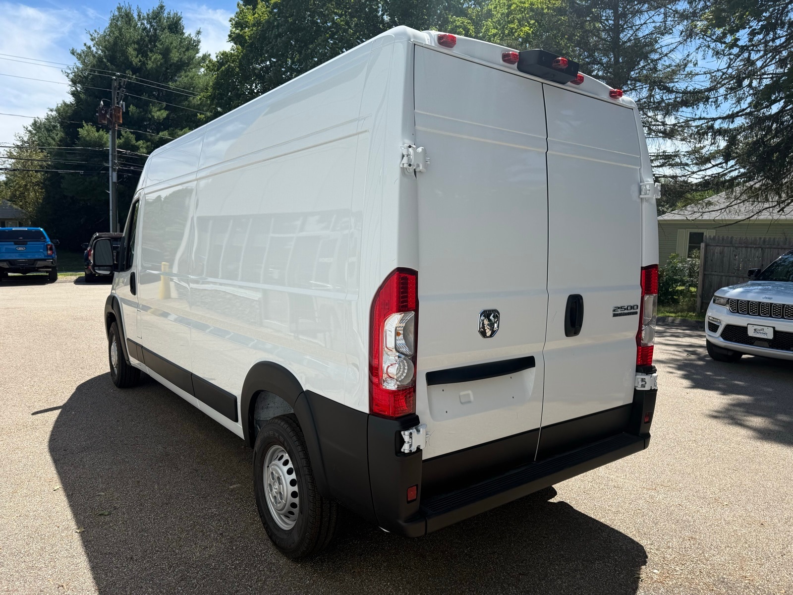 2025 Bright White Ram ProMaster Cargo Van PROMASTER 2500 TRADESMAN CARGO VAN HIGH ROOF 159' FWD Van