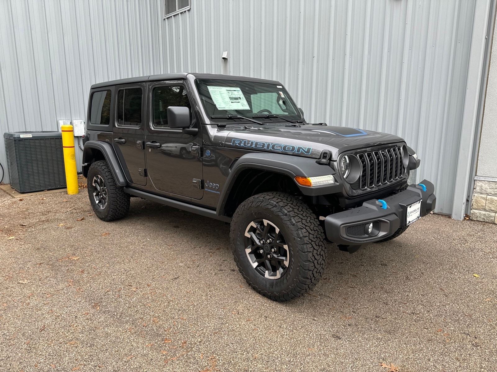2024 Granite Crystal Jeep Wrangler 4xe 4-DOOR RUBICON 4X4 SUV