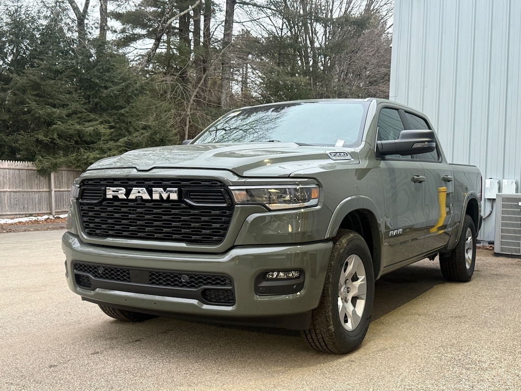 New 2026 Ram 1500 BIG HORN CREW CAB 4X4 5'7 BOX Pickup