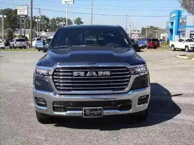 2025 Ram 1500 Laramie photo 2