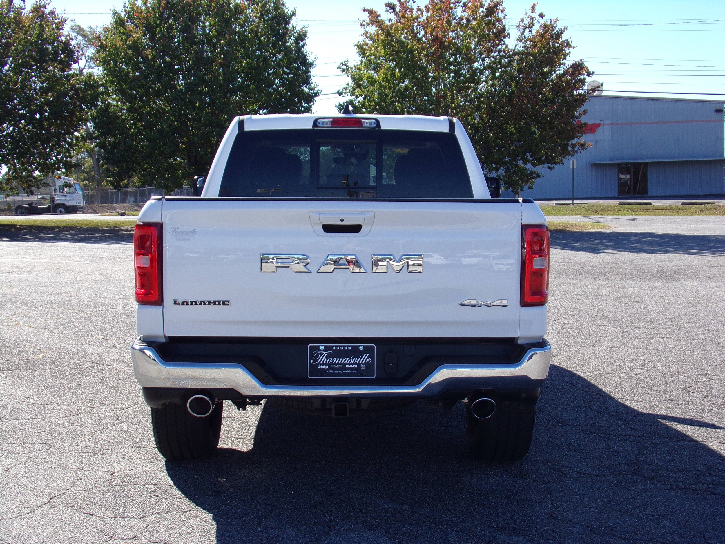 2025 Ram 1500 Laramie photo 4