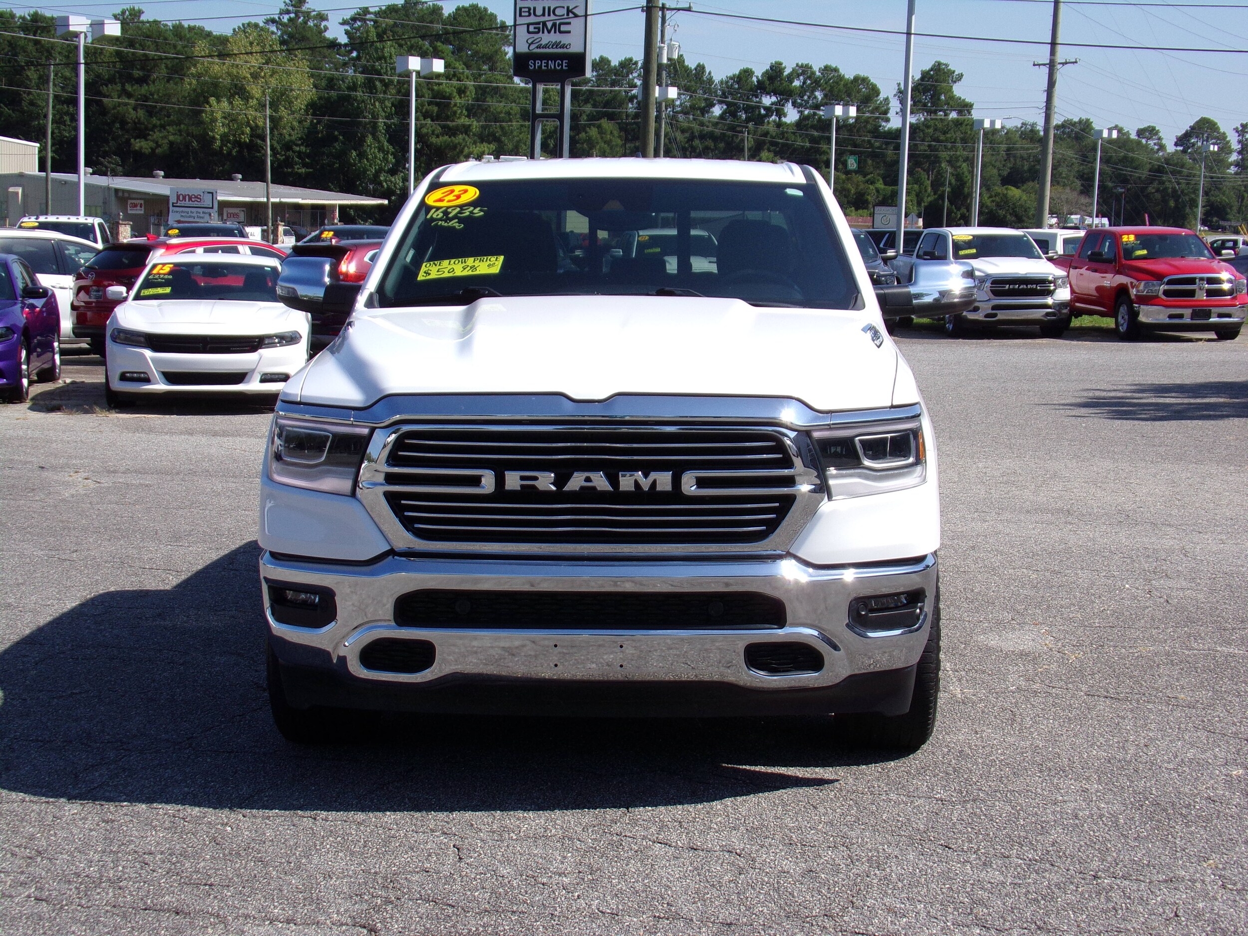 2023 Ram 1500 Laramie photo 2