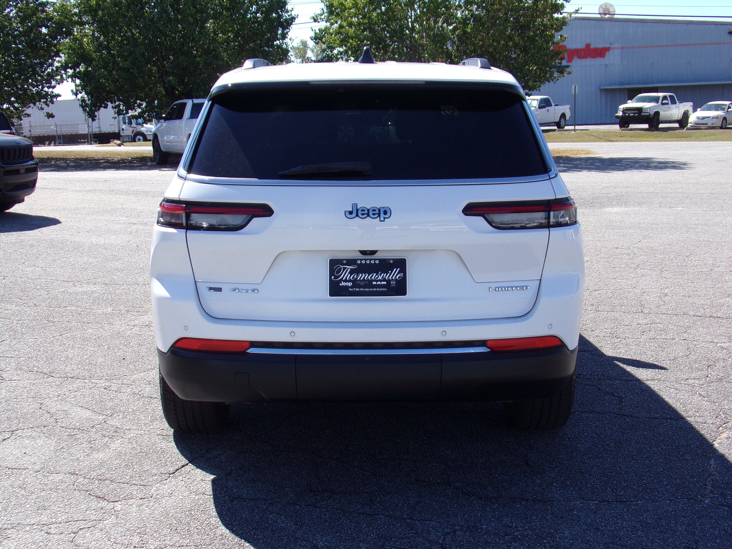 2022 Jeep Grand Cherokee Limited photo 4
