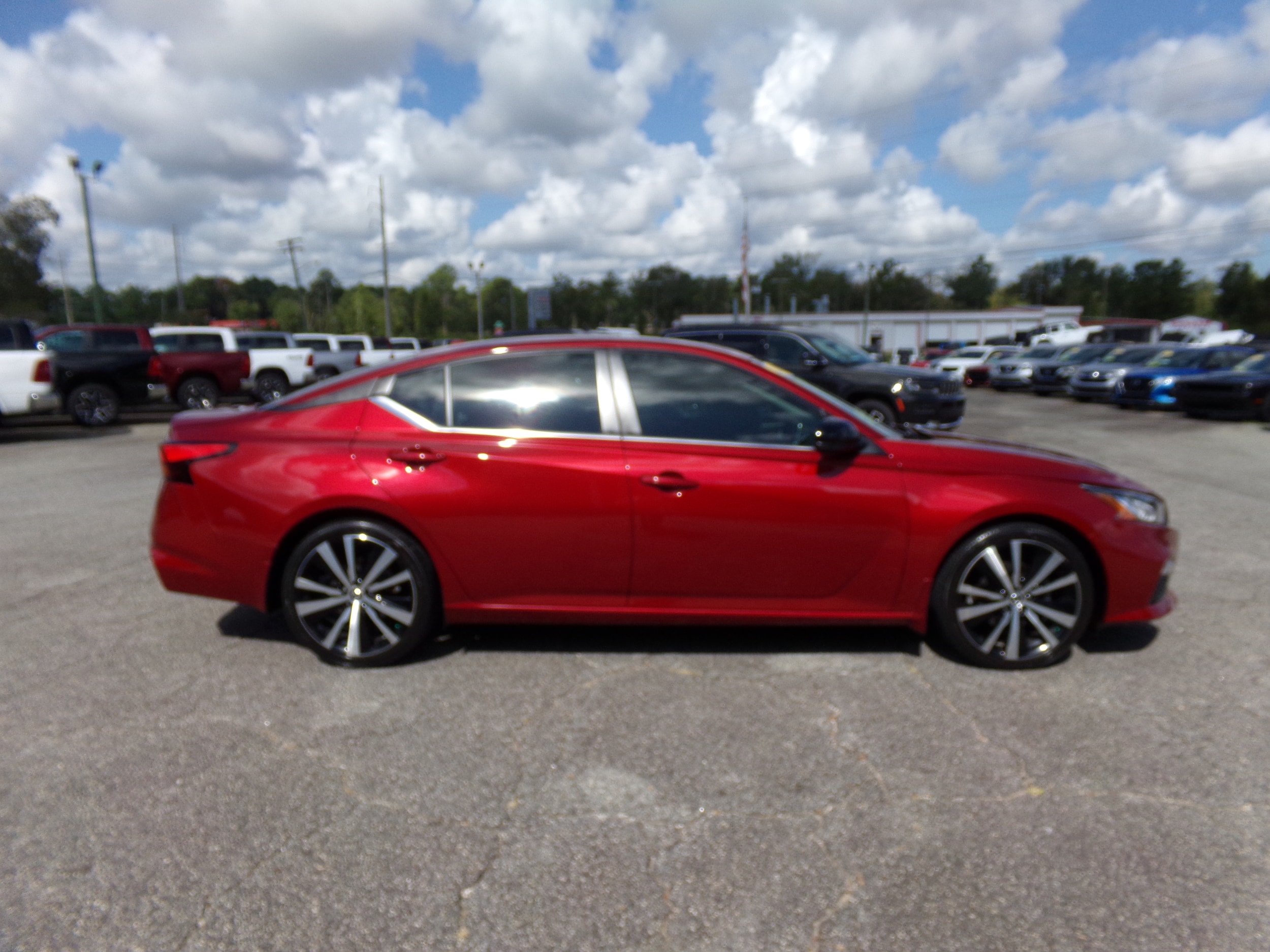 Used 2020 Nissan Altima SR with VIN 1N4BL4CV1LC167880 for sale in Thomasville, GA