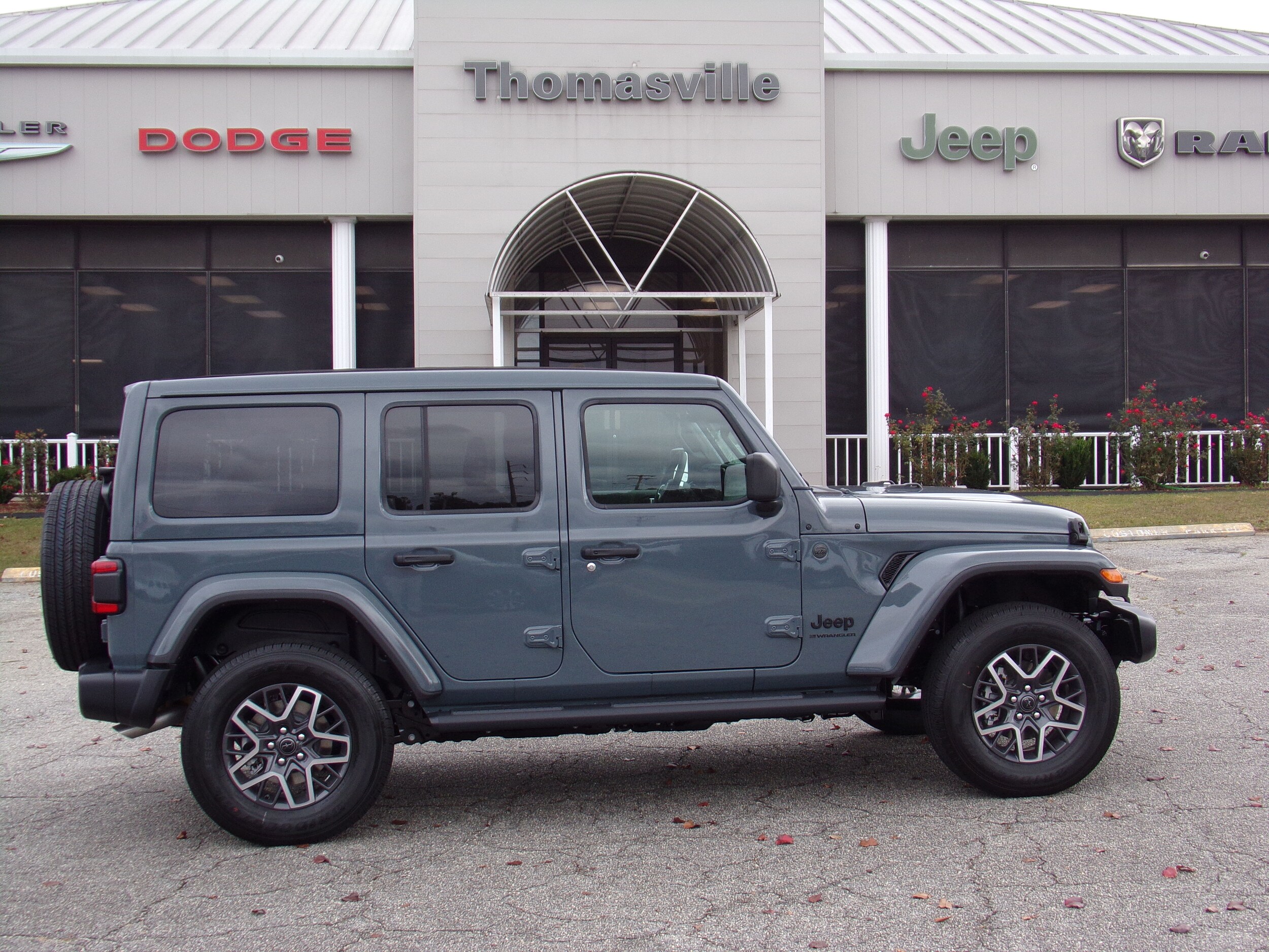 2026 Jeep Wrangler Sahara Sport photo 3