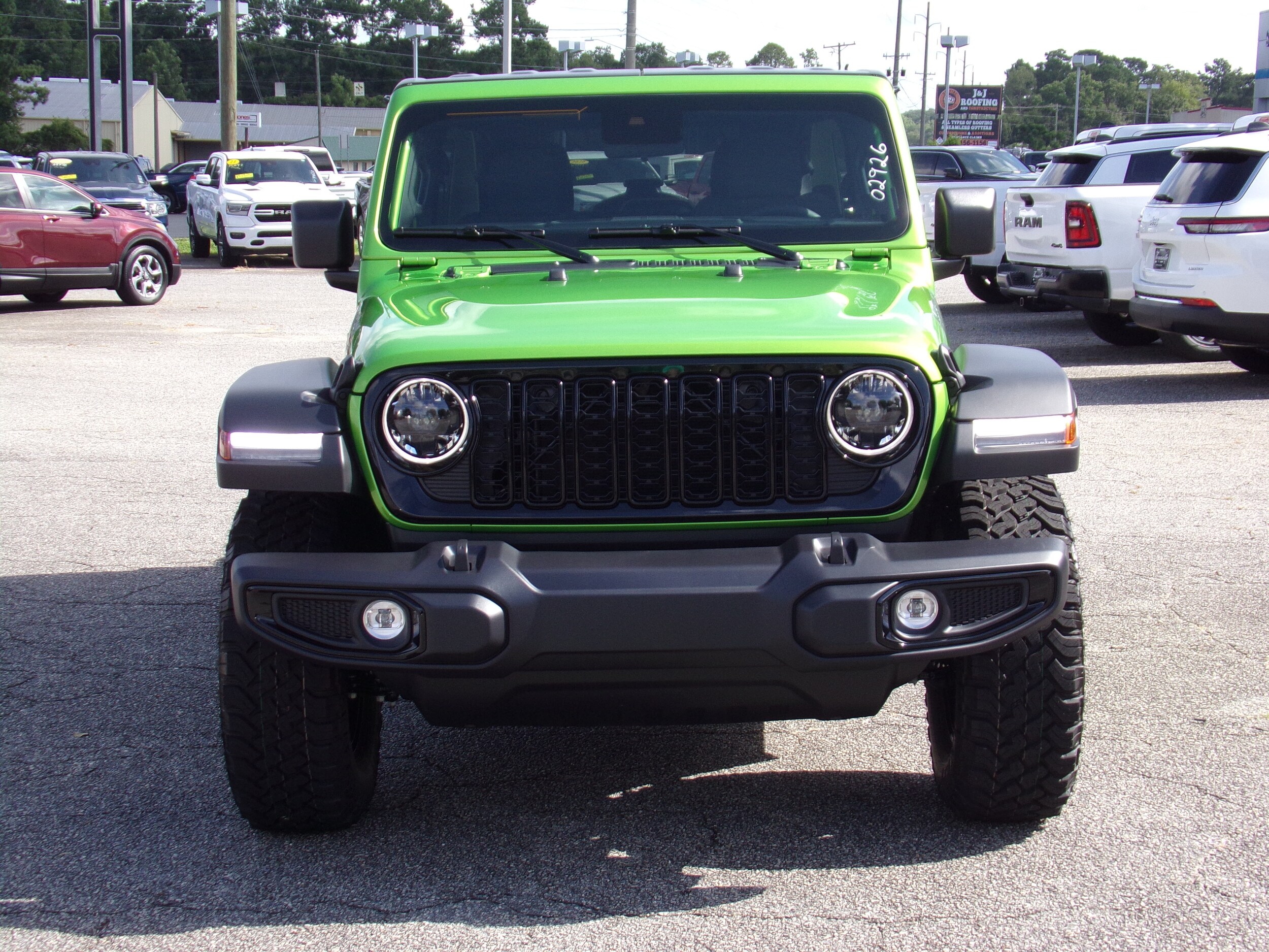 2025 Jeep Wrangler Willys photo 2