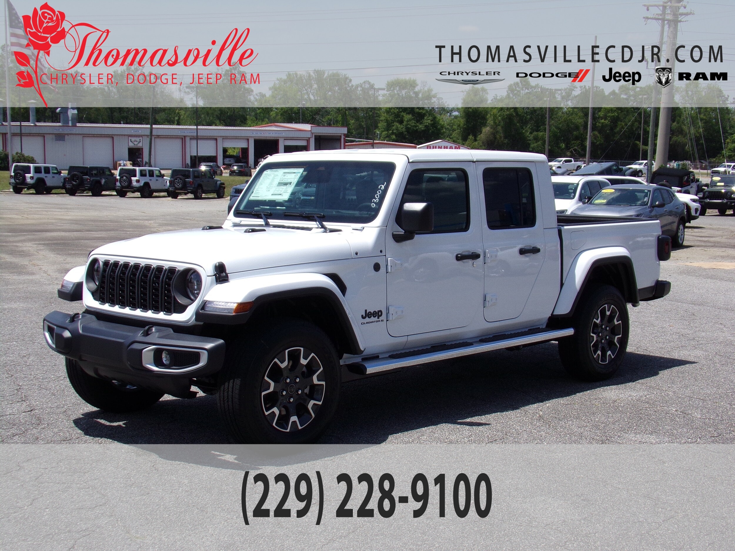 2026 Jeep Gladiator Sahara Auto's photo